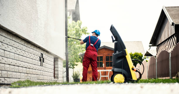 Best Garage Pressure Washing  in Aurora, NE